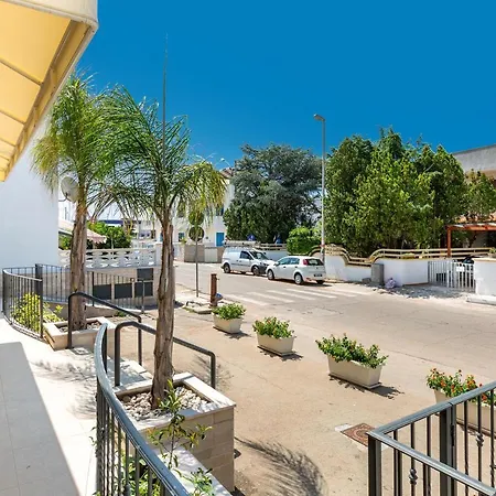 Lido Marini Rooms 2* Lido Marini